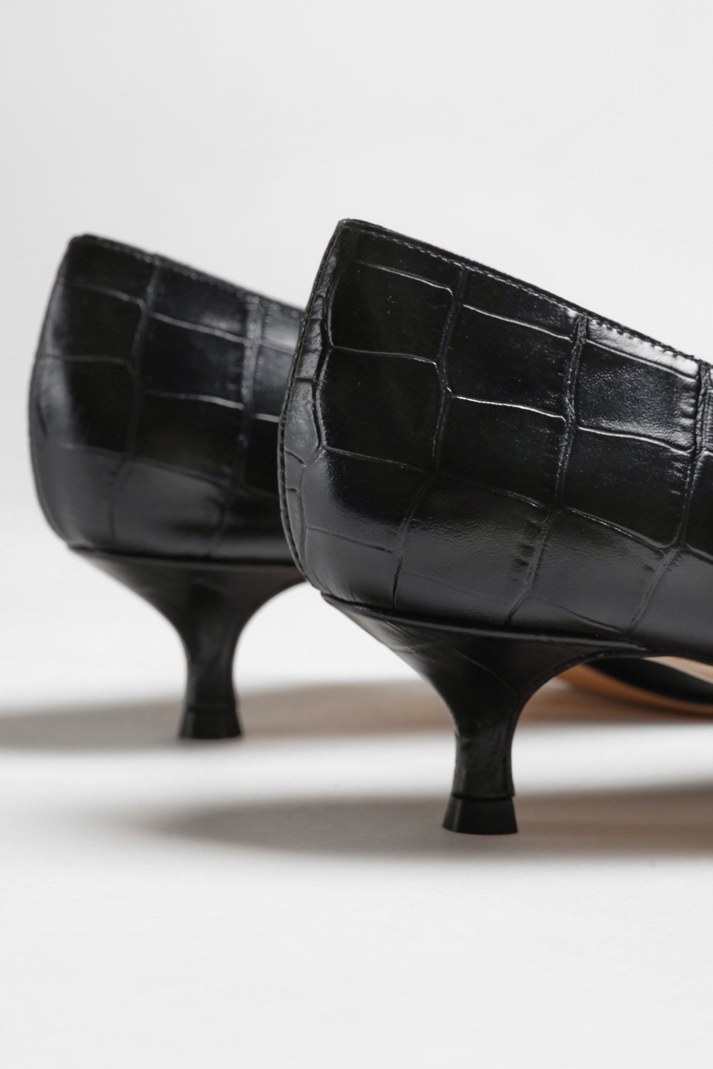 Kitten Heel Babouche in Coco BlackLe Monde Beryl - Anita Hass