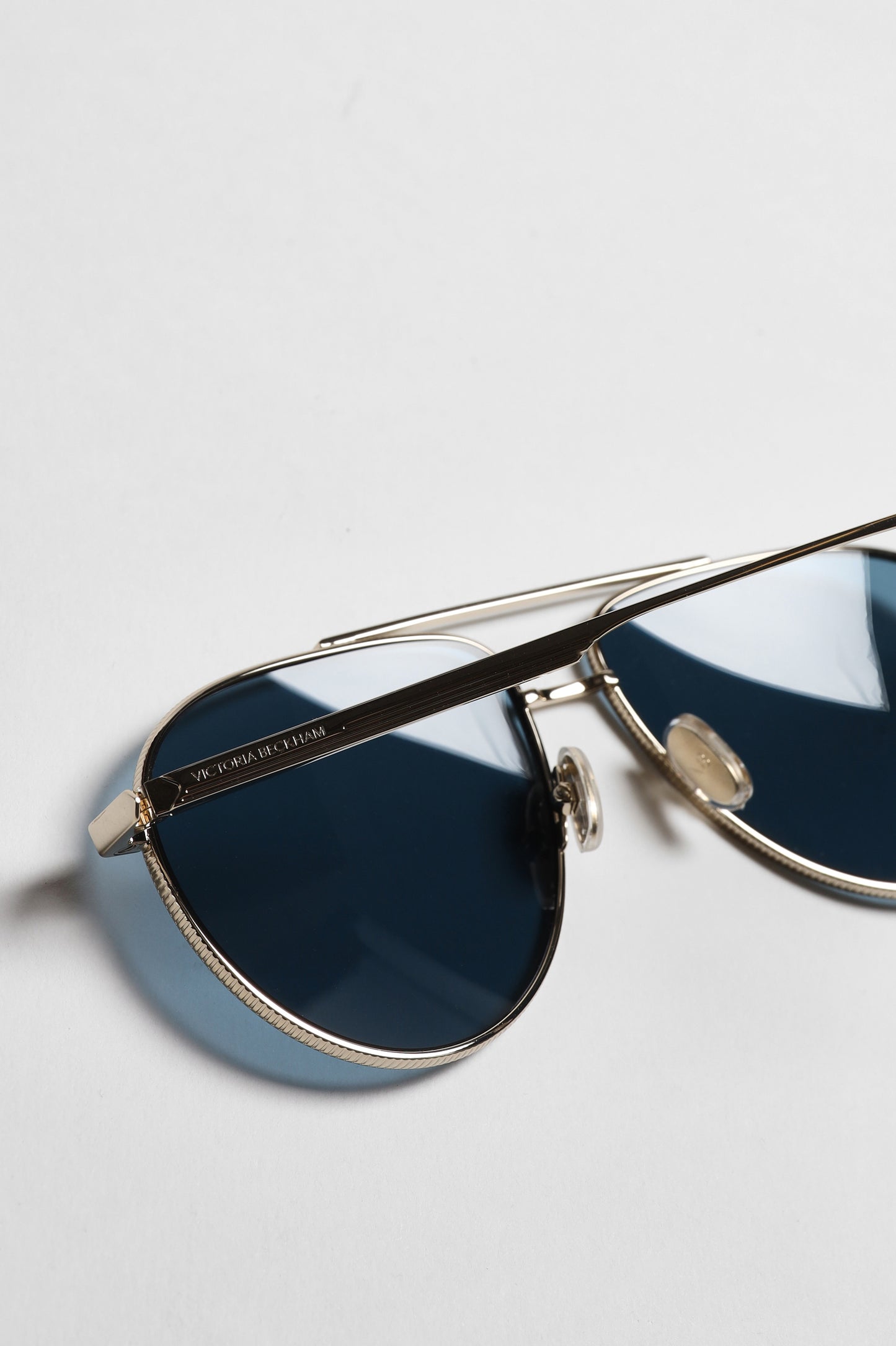 Sonnenbrille VB242S in Gold/BlauVictoria Beckham - Anita Hass