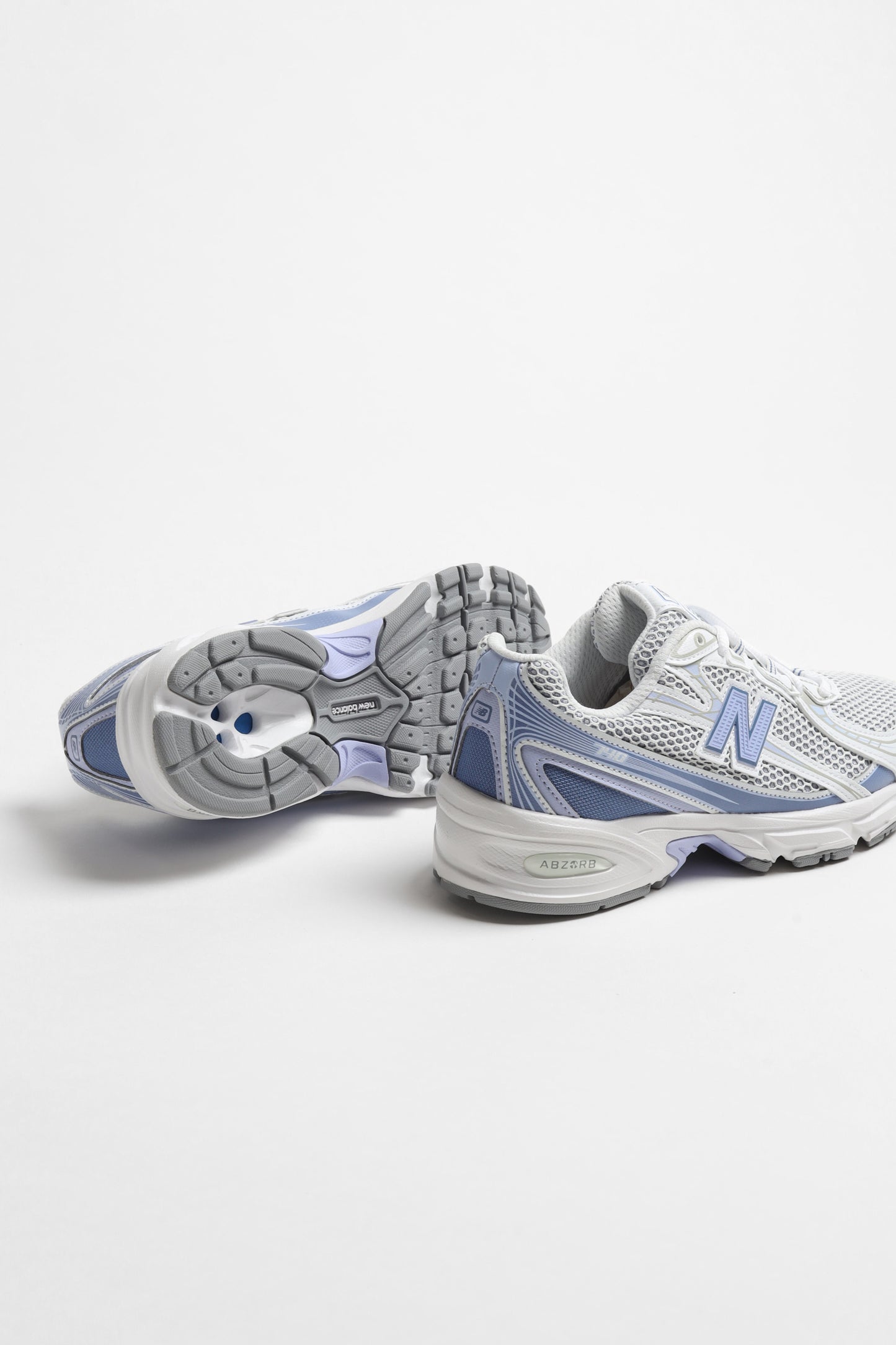 Sneaker 740 in Fairweather Blue/White