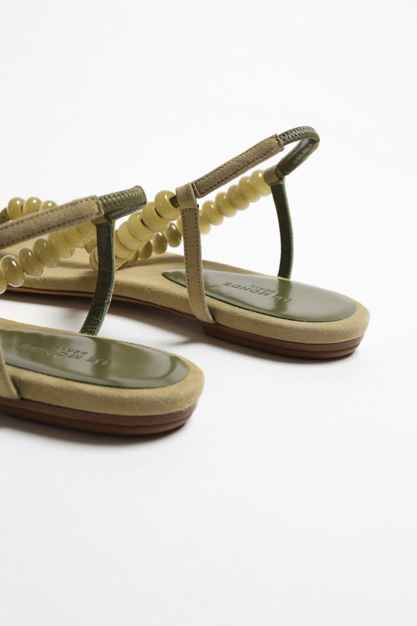 Sandale Beaded en daim vert