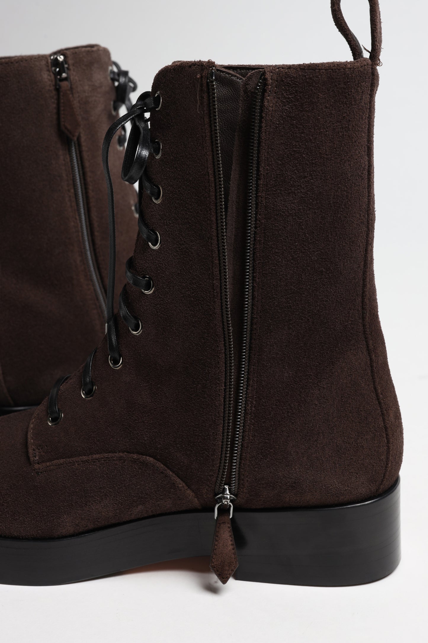 Boots Ben 20 in Charcoal SuedeAquazzura - Anita Hass