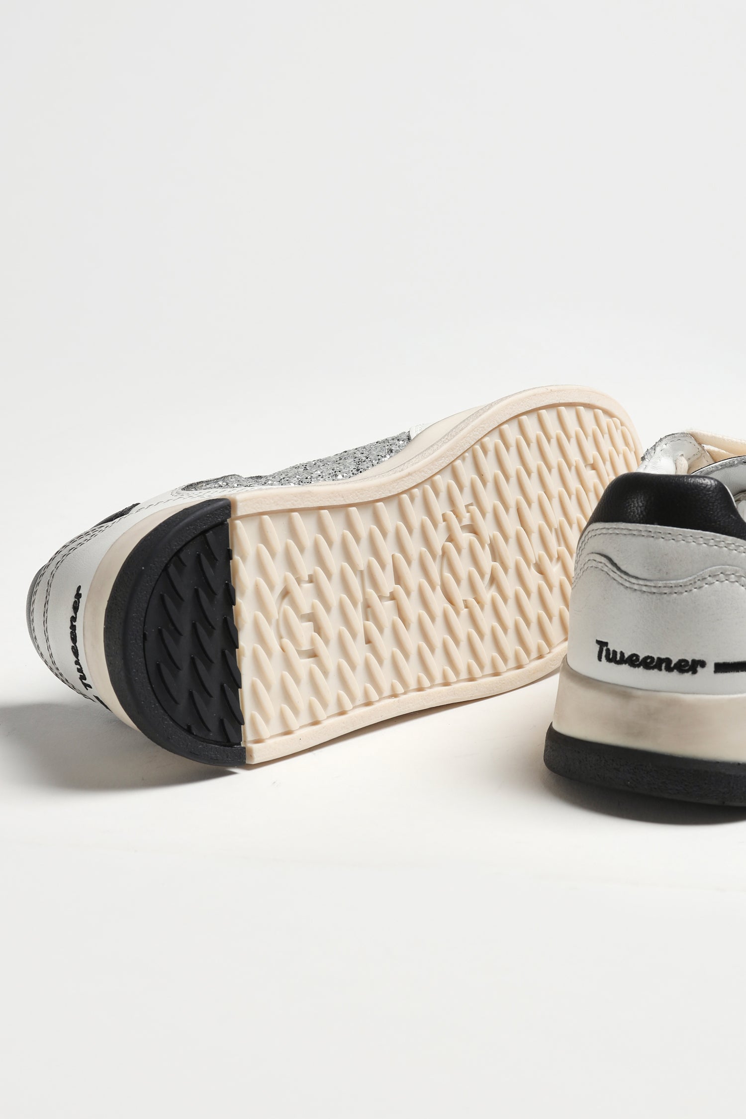 Sneaker Tweener Low in Silber/SchwarzGhoud - Anita Hass