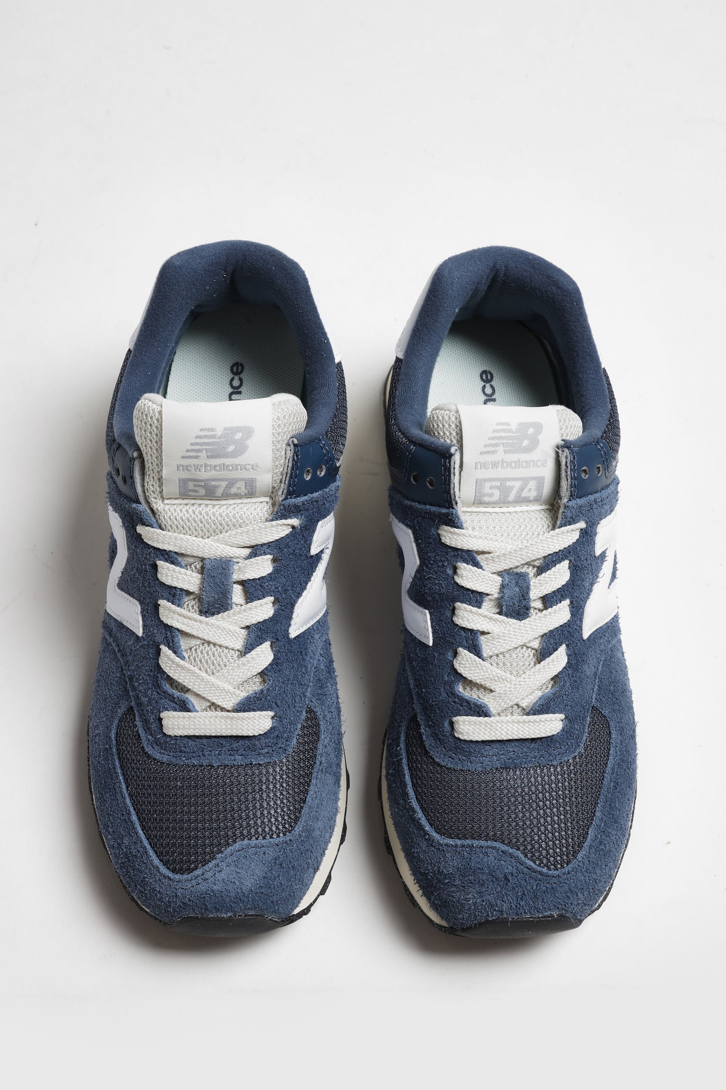 Sneaker 574 in Vintage Indigo/AngoraNew Balance - Anita Hass