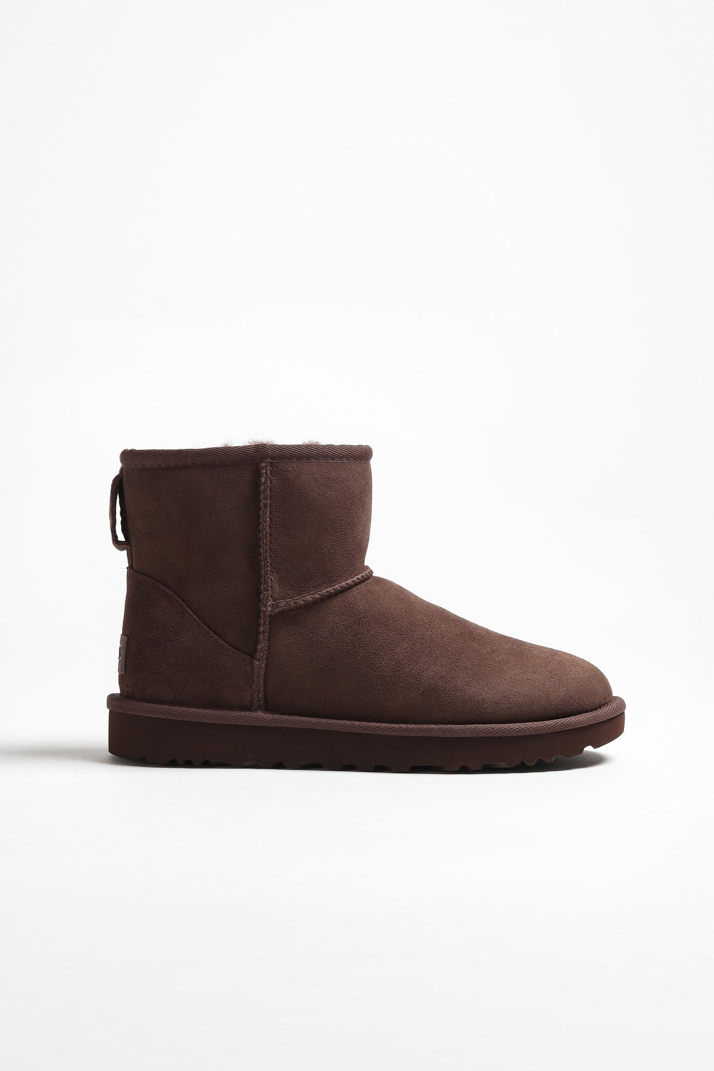 Boots Classic Mini II in Burnt CedarUGG - Anita Hass