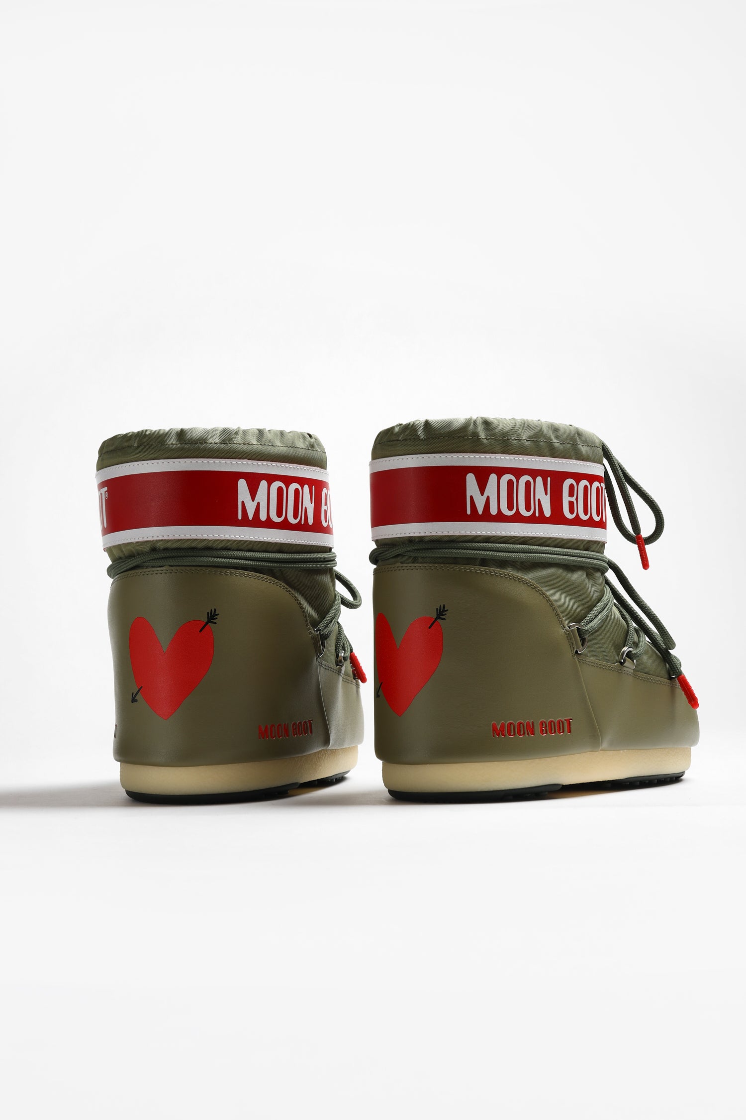 Moon Boot Icon Low 'Heart' in KhakiMoon Boot x Anita Hass - Anita Hass