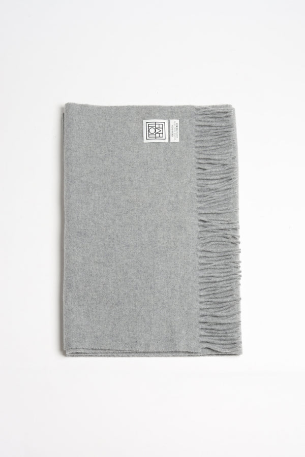 Wool scarf Classic in Light Grey