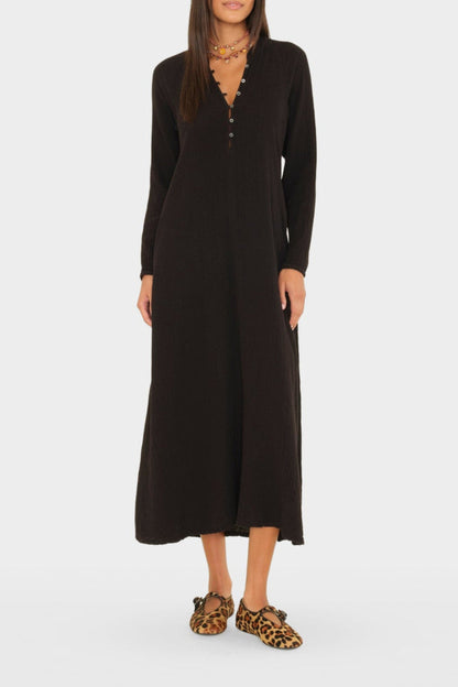 Tabitha dress in black