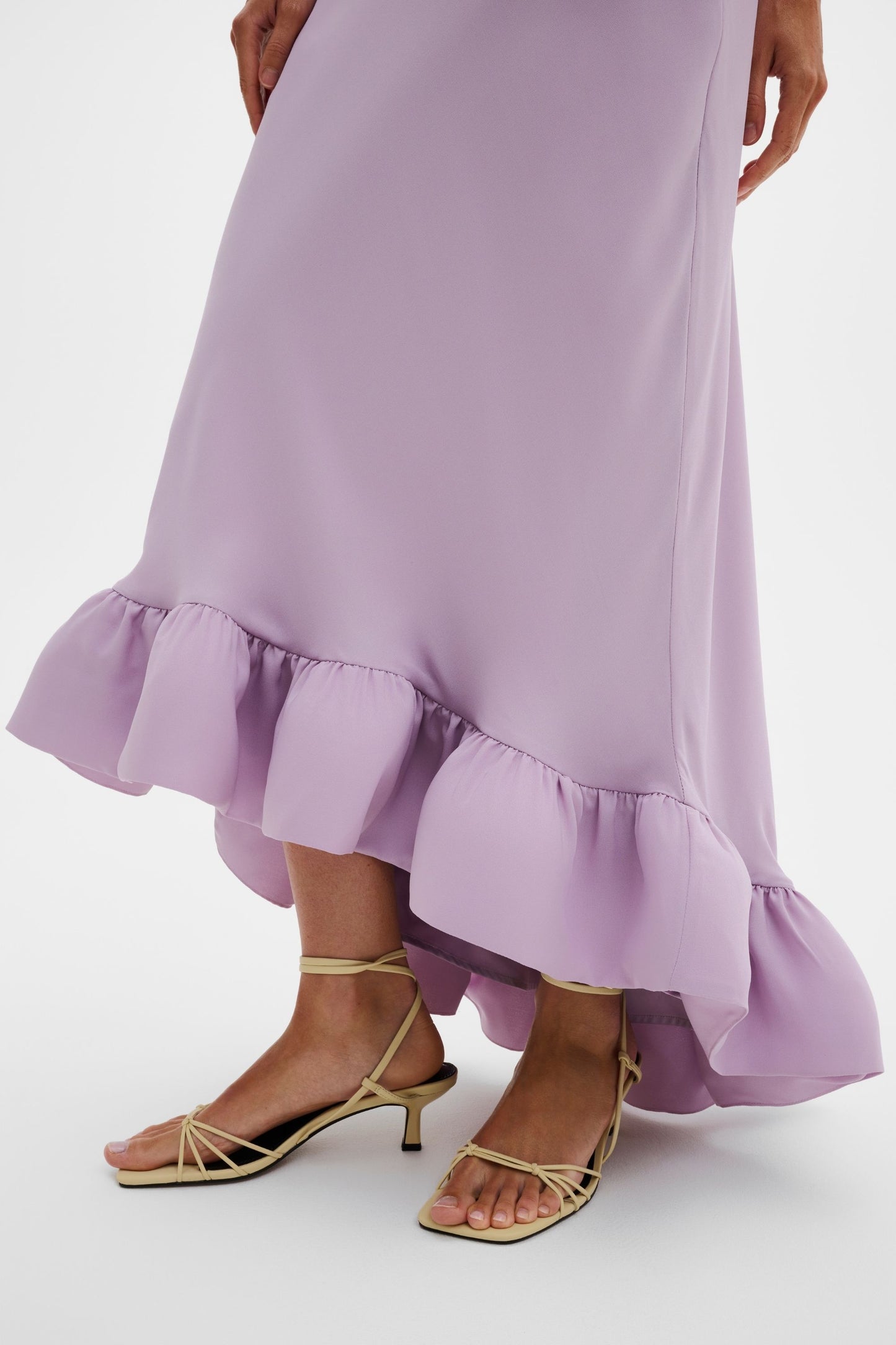 Alia dress in lavender