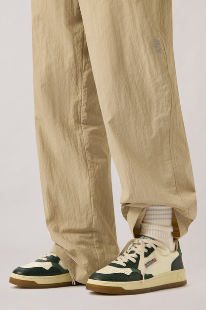 Sneaker Medalist in Marshmallow/Green