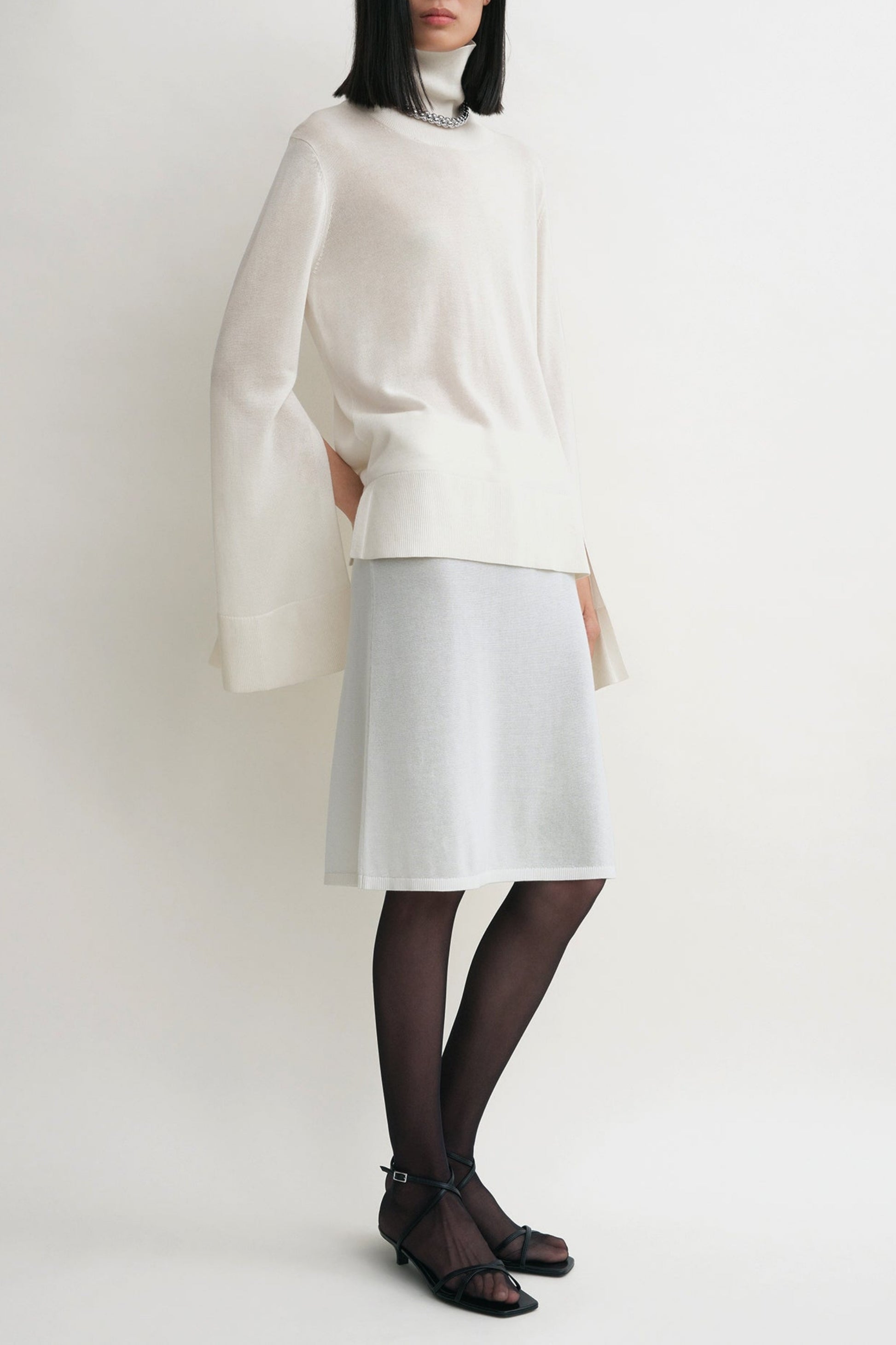 Pullover Slit Sleeve in EcruToteme - Anita Hass