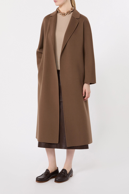 Mantel Esturia in SchlammS Max Mara - Anita Hass