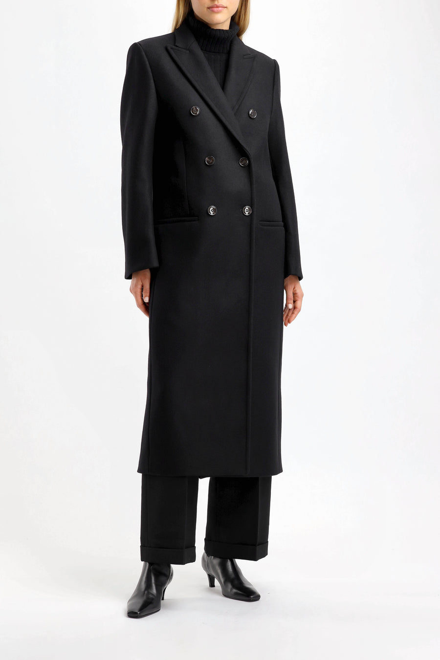 Coat Tailored in black