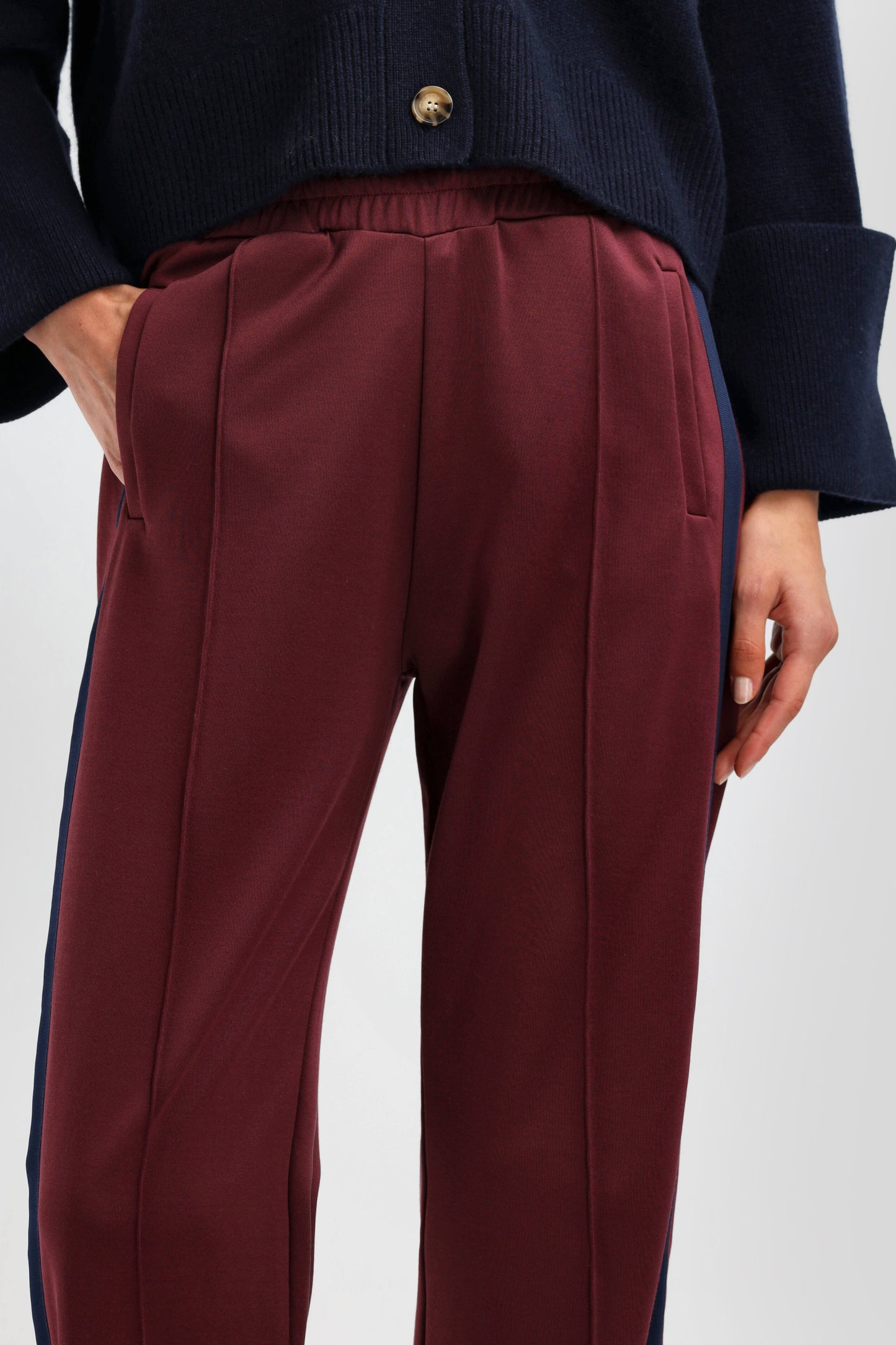 Hose Flores in BurgundyLadneri - Anita Hass