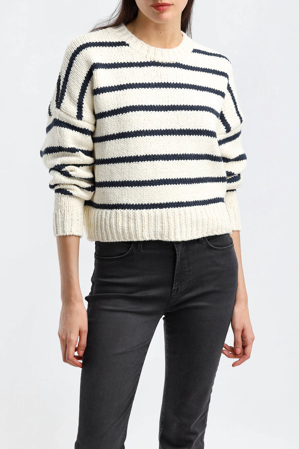 Pullover Crop Crew in NavyFrame - Anita Hass