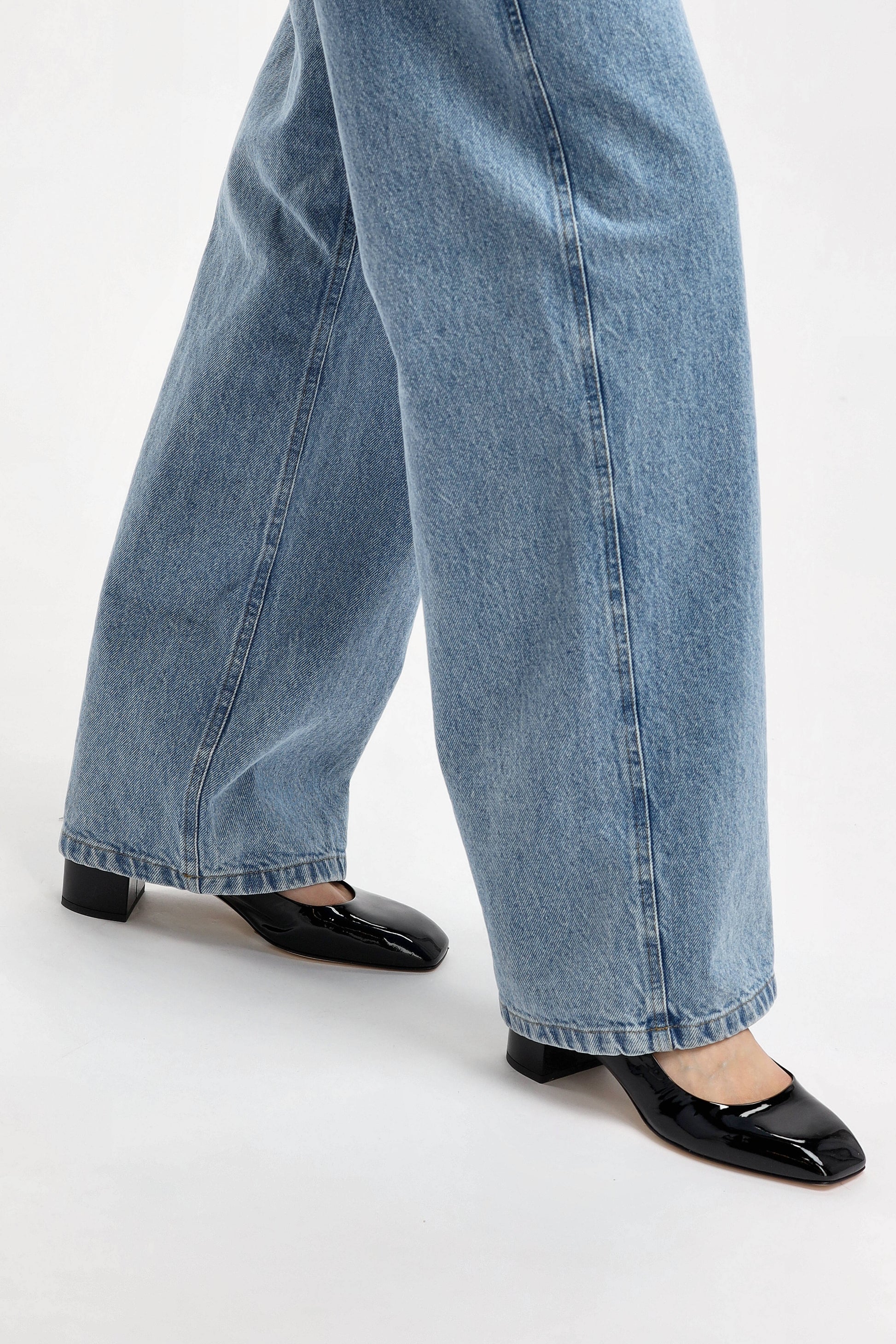 Jeans Deconstruct in IndigoChristopher Esber - Anita Hass