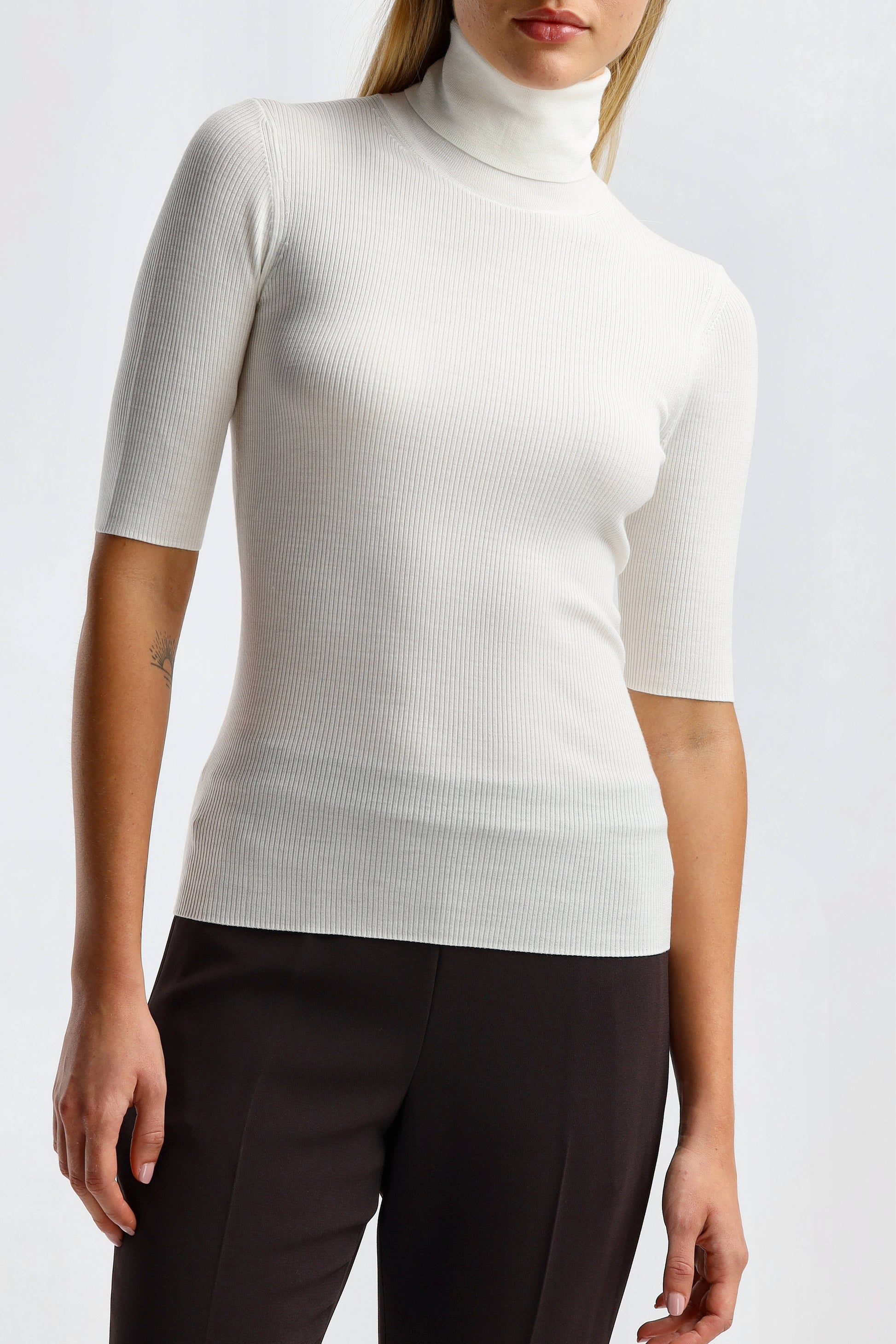 Pullover Leenda in New IvoryTheory - Anita Hass