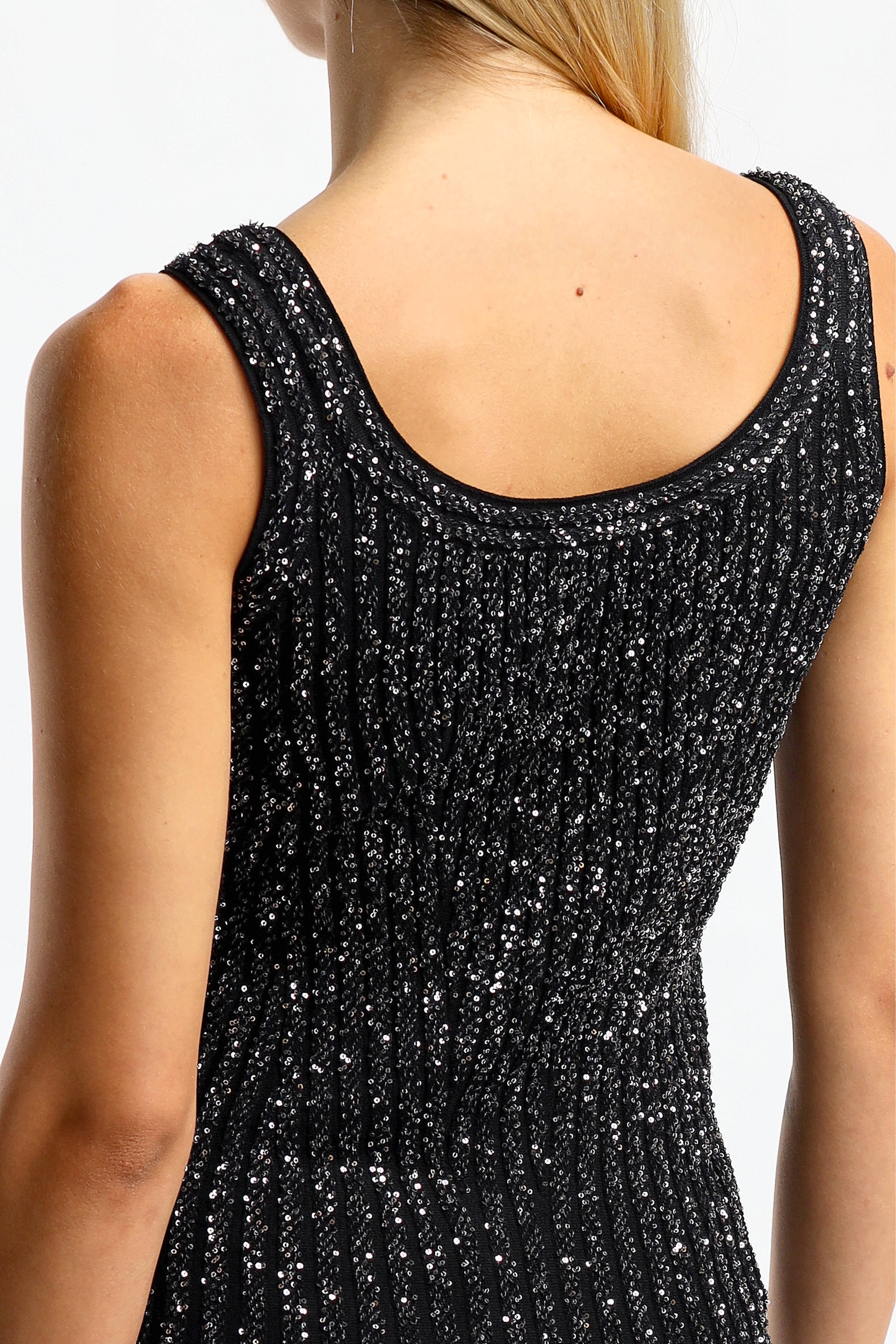 Knit top sequins in black silver anitahass