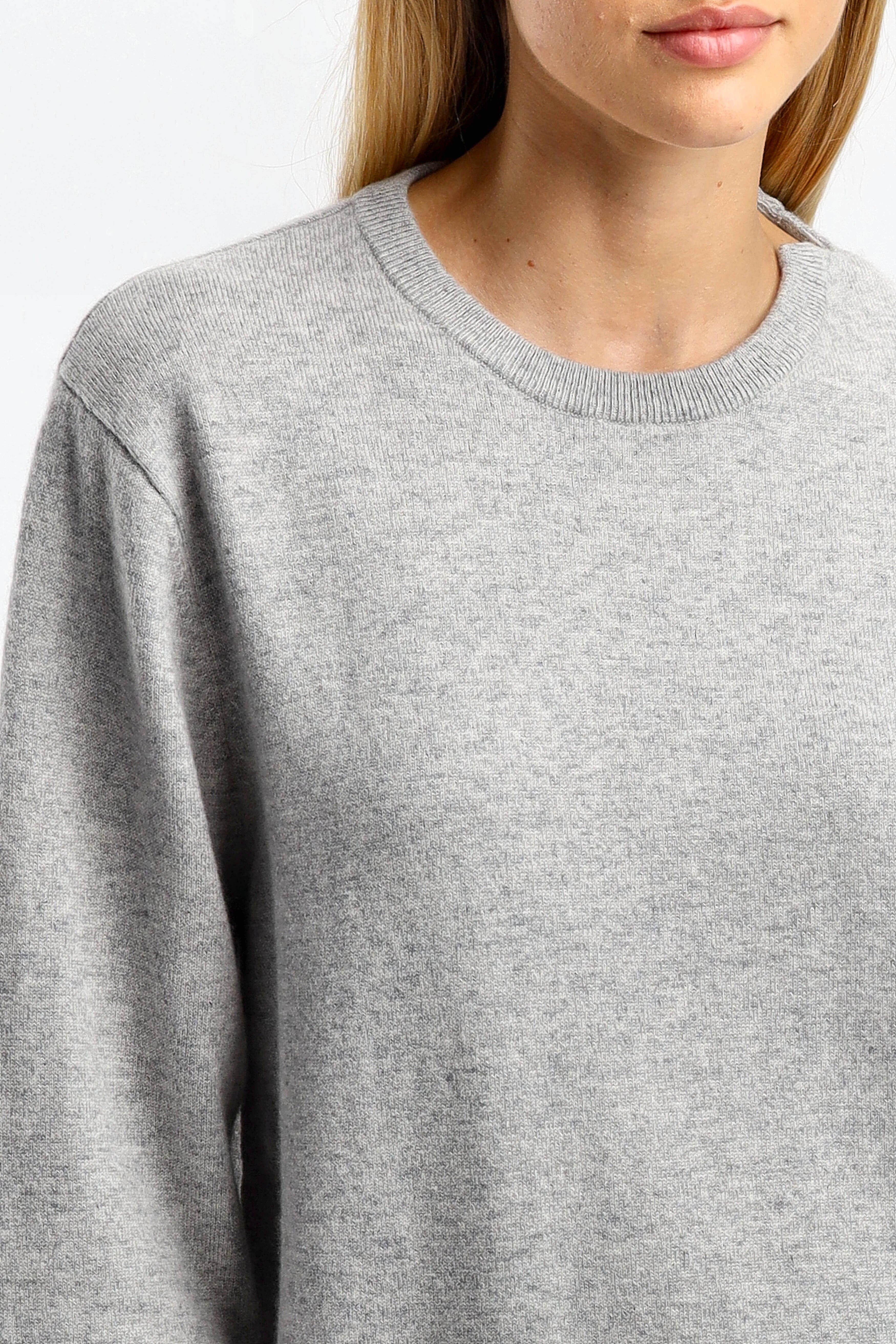 Sweater Be Classic N° 36 in gray