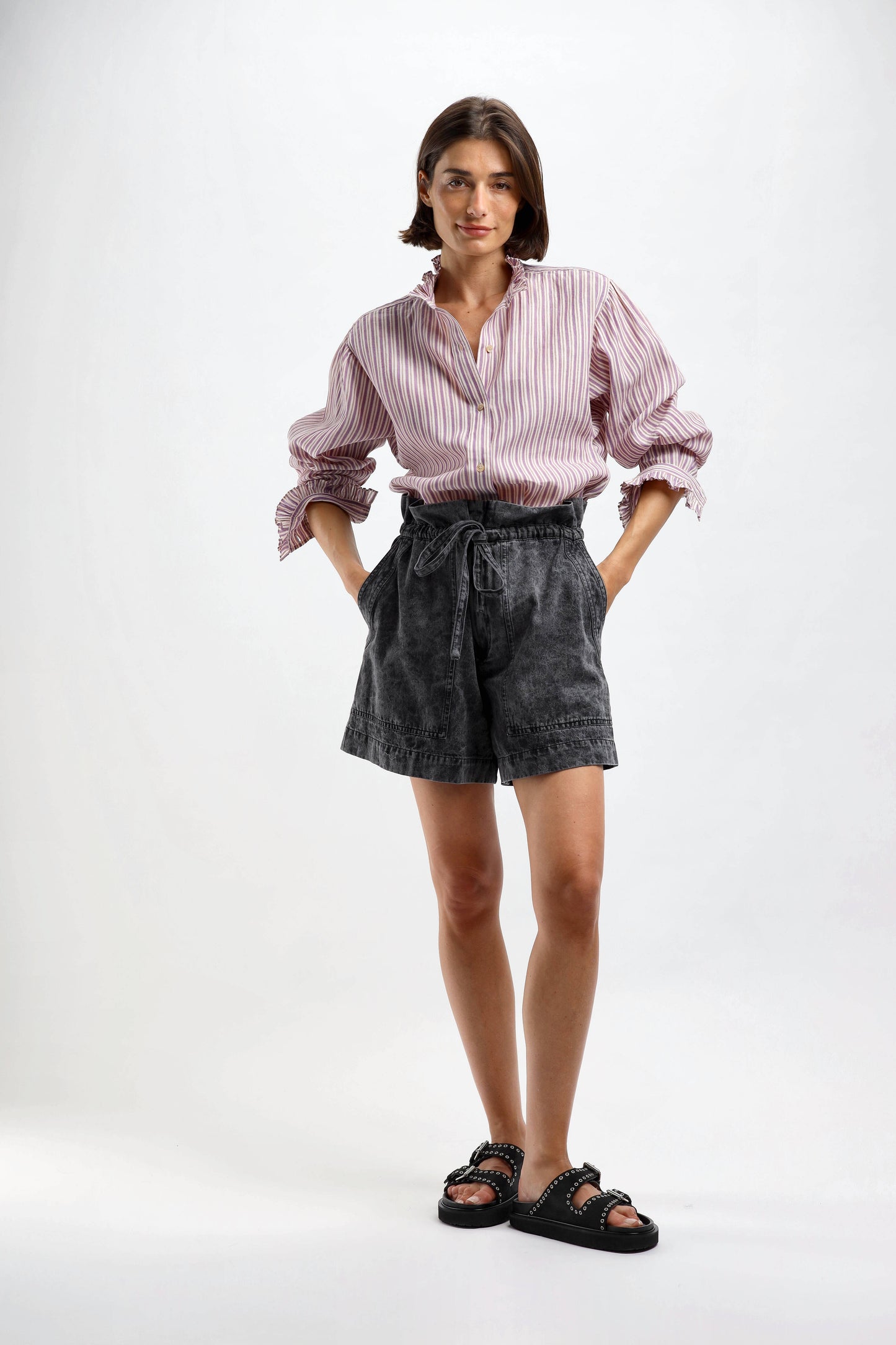 Shorts Ipolyte in Faded BlackMarant Etoile - Anita Hass