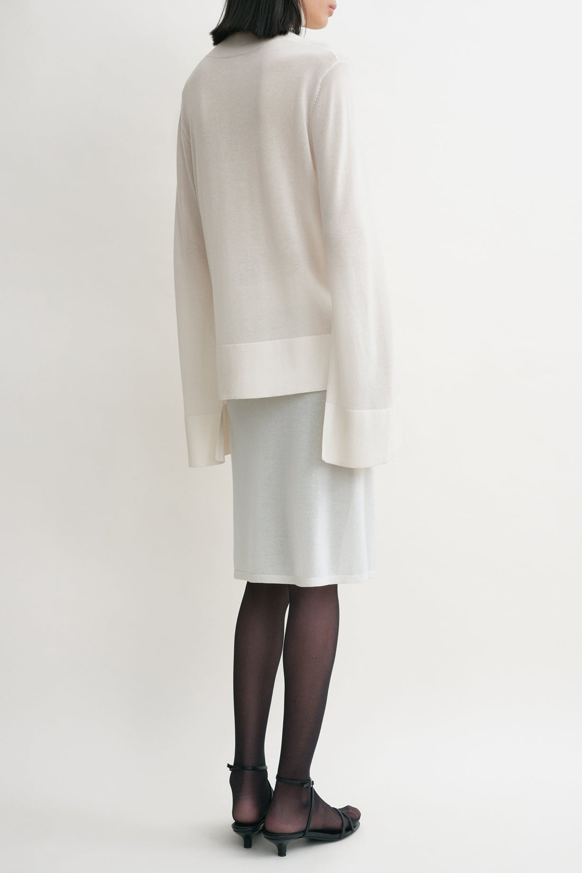 Pullover Slit Sleeve in EcruToteme - Anita Hass