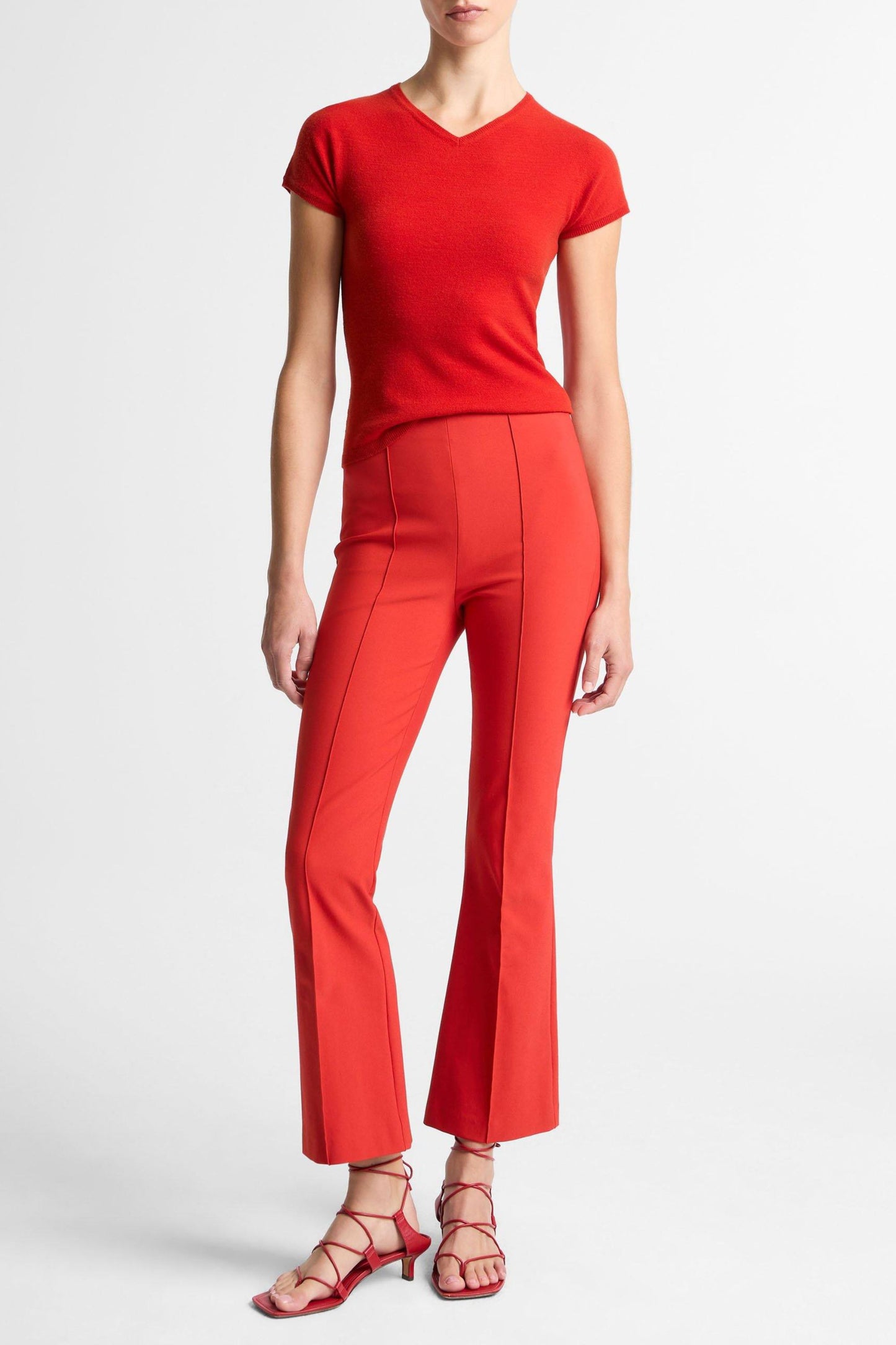 Pantaloni Niki Crop Flare in Dark Poppy
