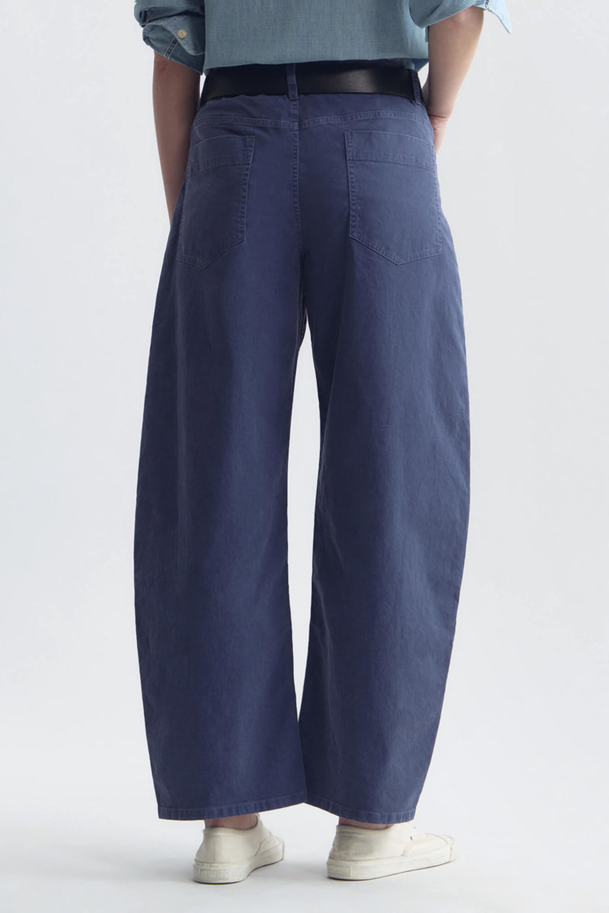 Hose Tribeca in French NavyNili Lotan - Anita Hass