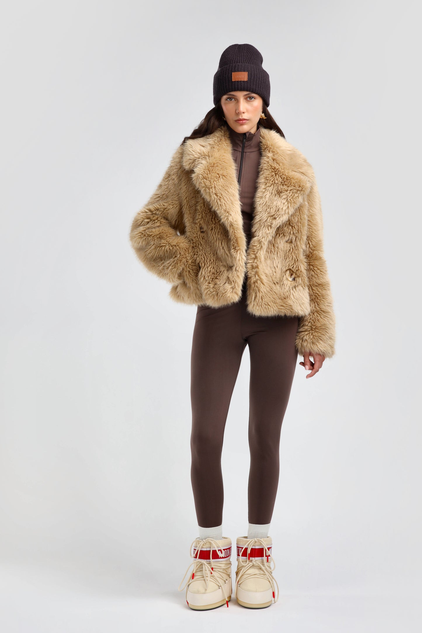 グレイシャージャケット（クリーム