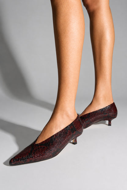 Kitten Heel Clara in Snake Port Aeyde