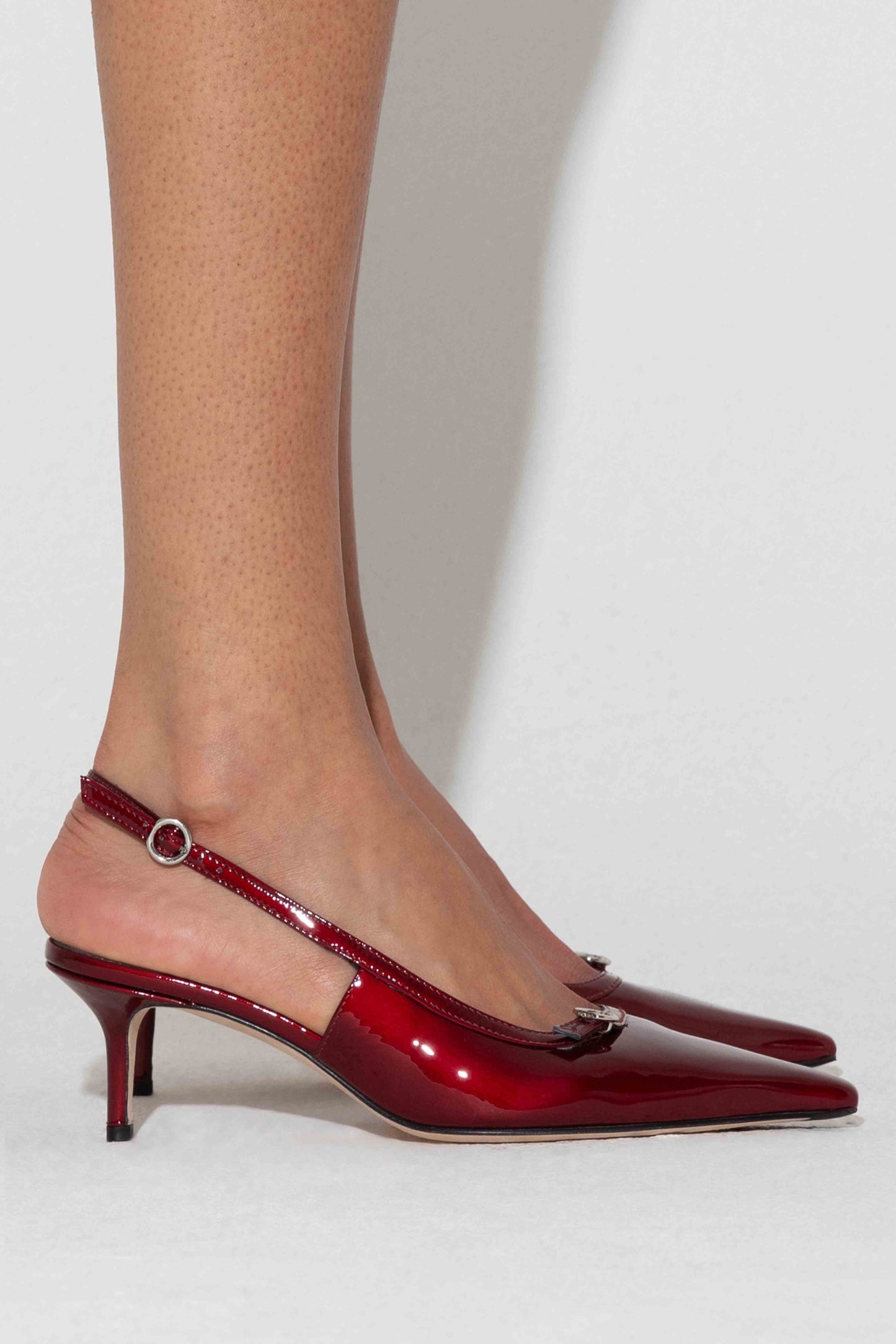 Pumps Saba in Red Metallic