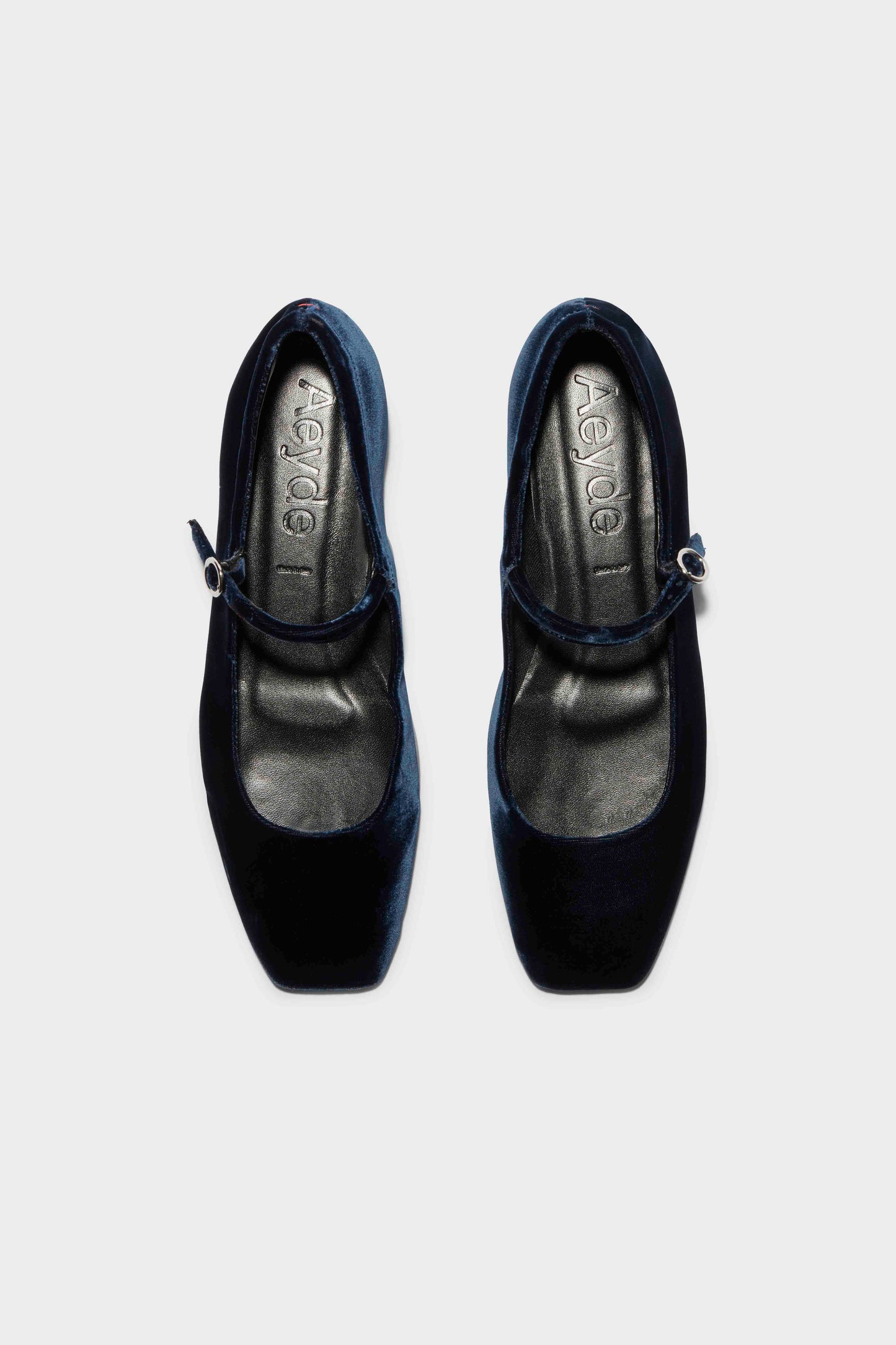 Ballerinas Uma Velvet in Navy