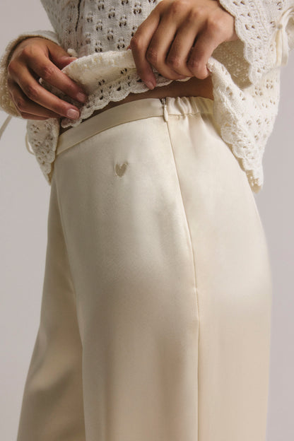 Elegant Flow trousers in ivory