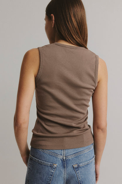 Tank Top The V Neck in Taupe