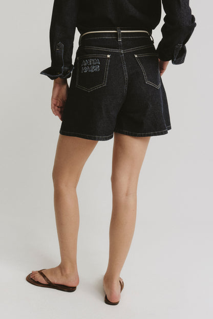 Shorts Summer Day in Raw Denim