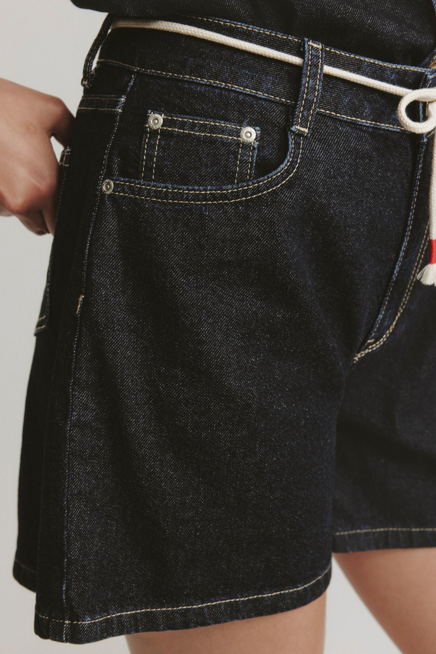 Shorts Summer Day in Raw Denim