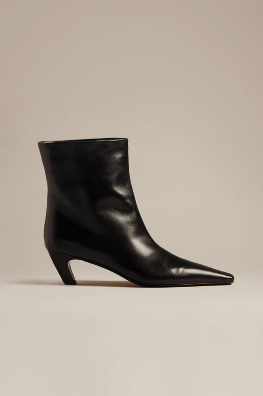 Arizona Ankle boots in black