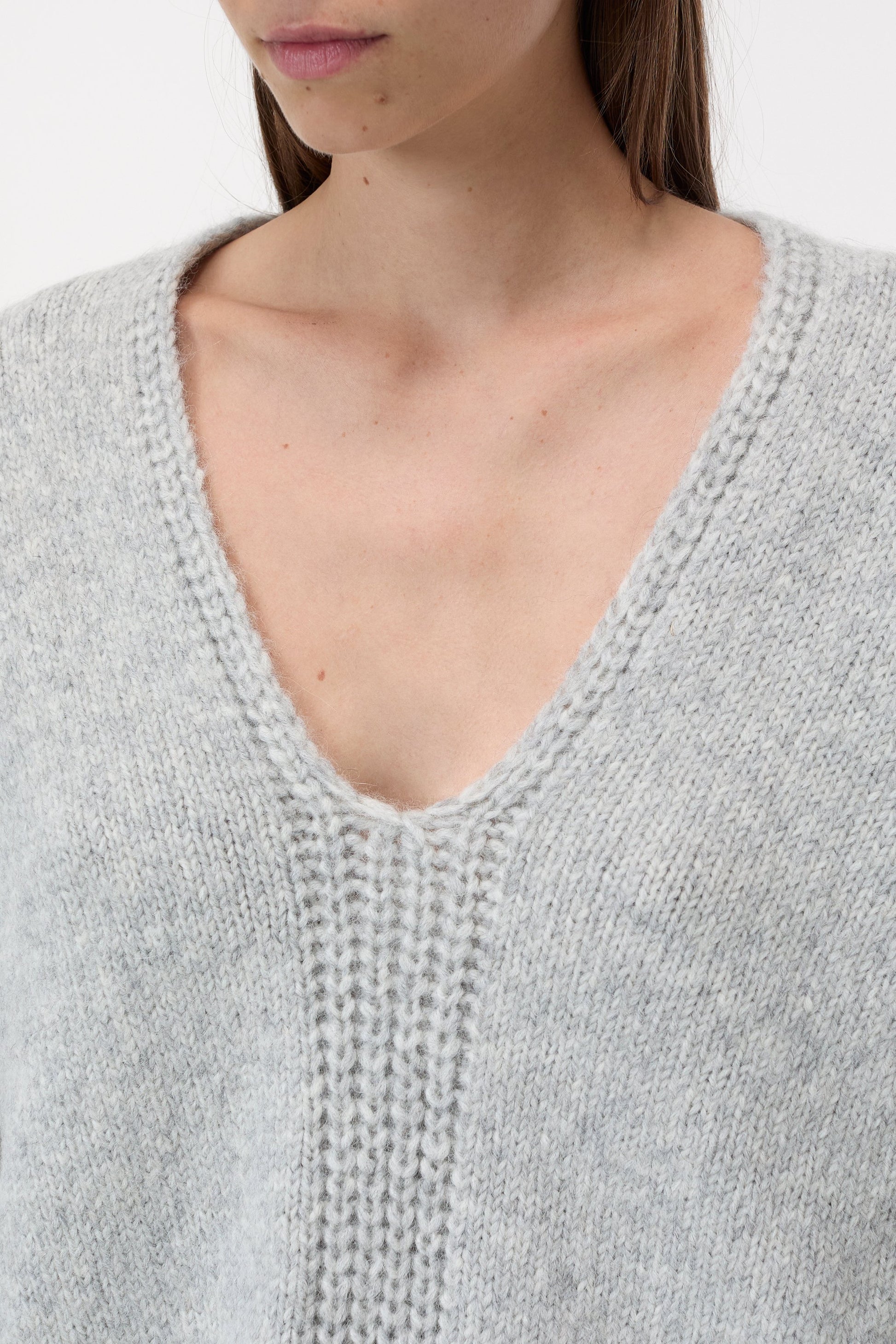 Pullover in Light Grey MelangeClosed - Anita Hass