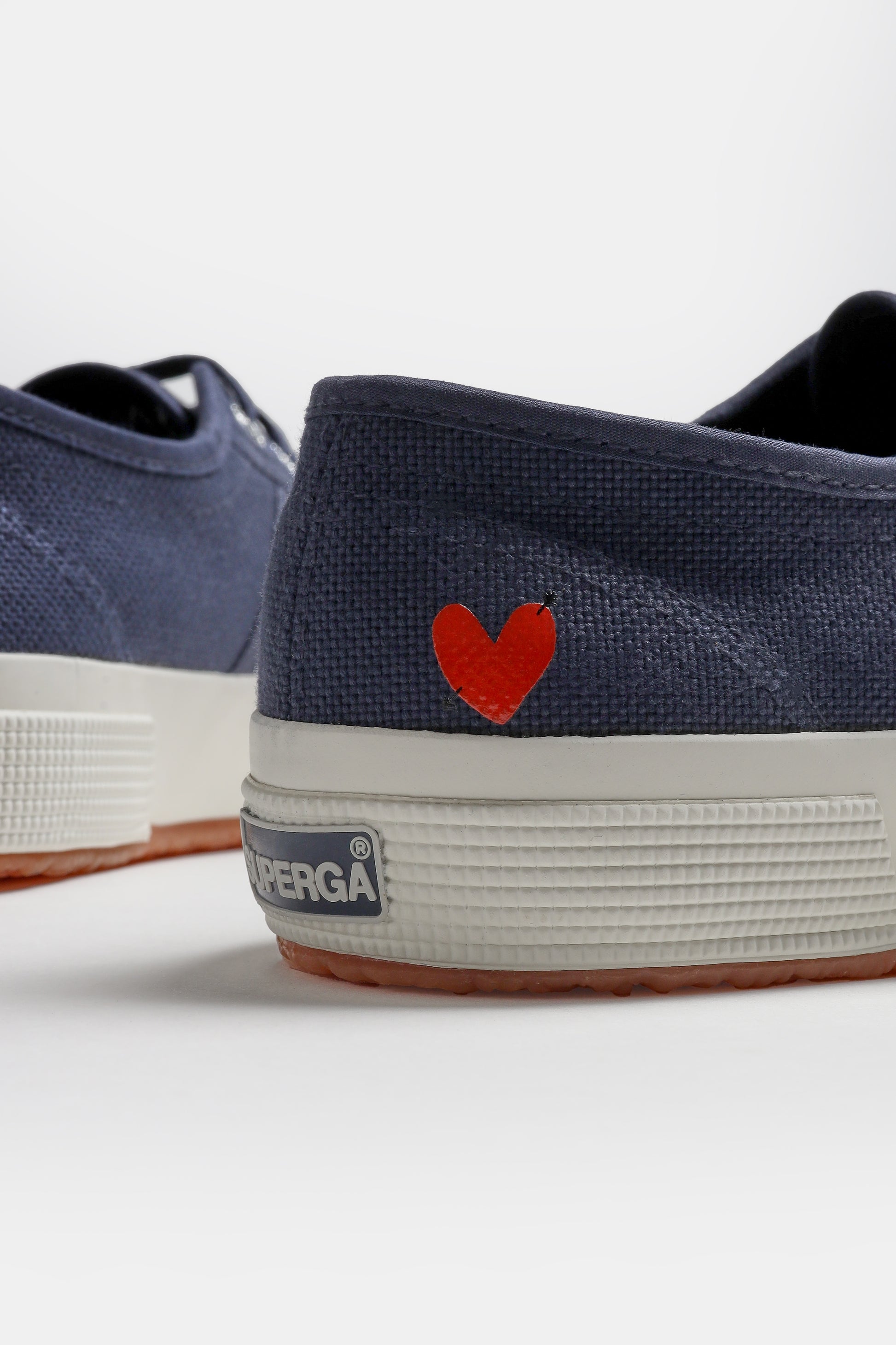 Sneaker 2750 'Heart' in NavySuperga x Anita Hass - Anita Hass