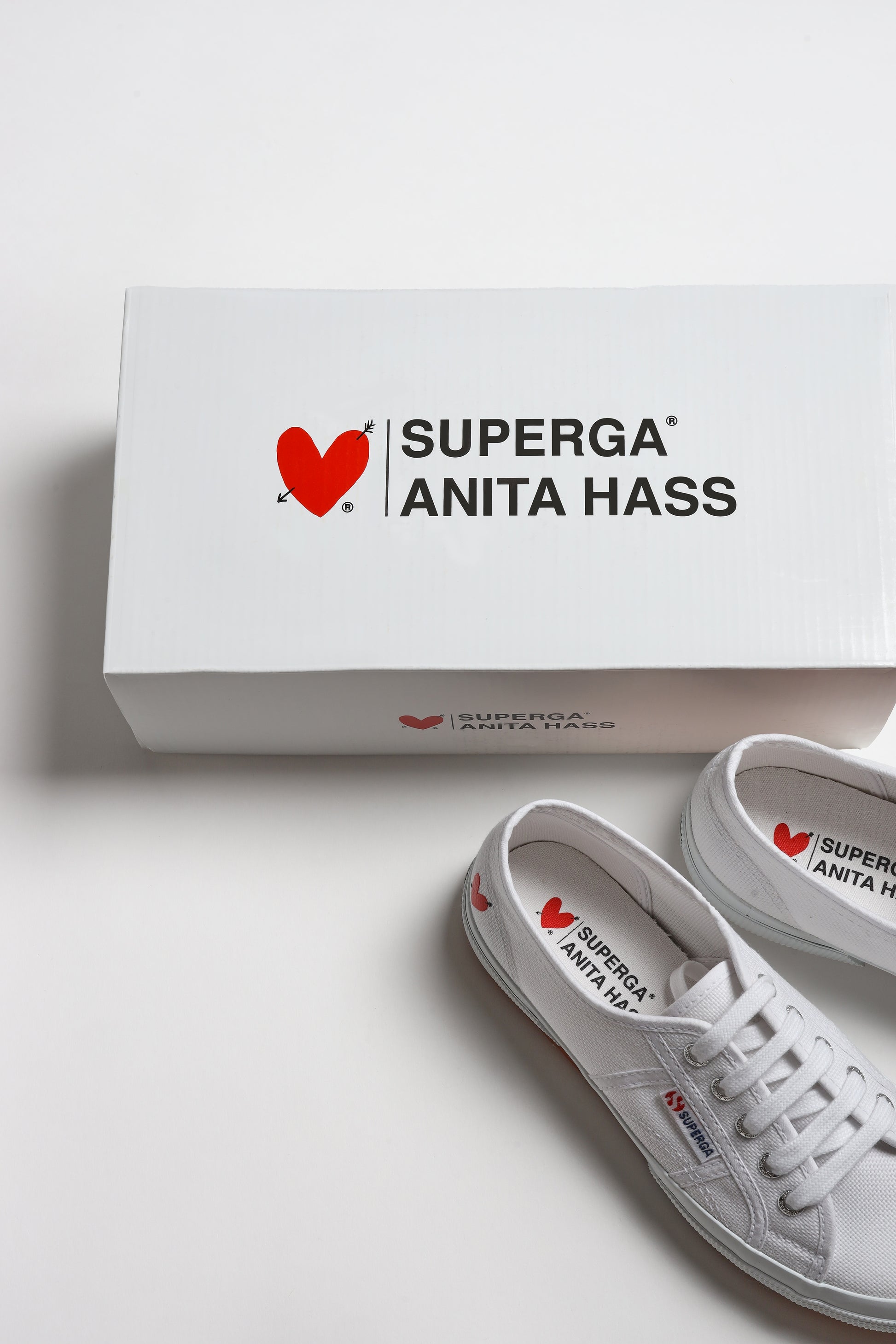 Sneaker 2750 'Heart' in WeißSuperga x Anita Hass - Anita Hass