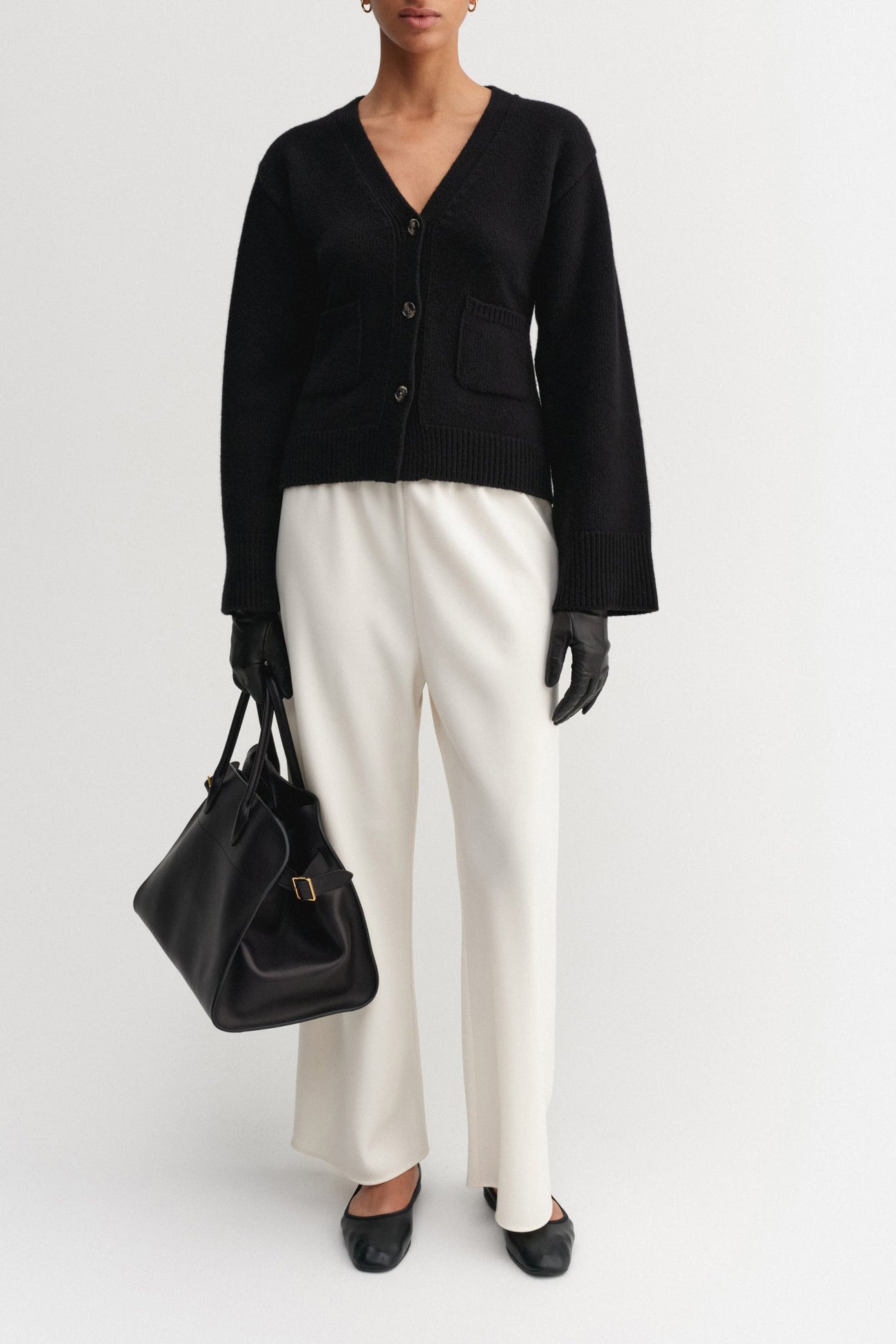 Drea cardigan in black