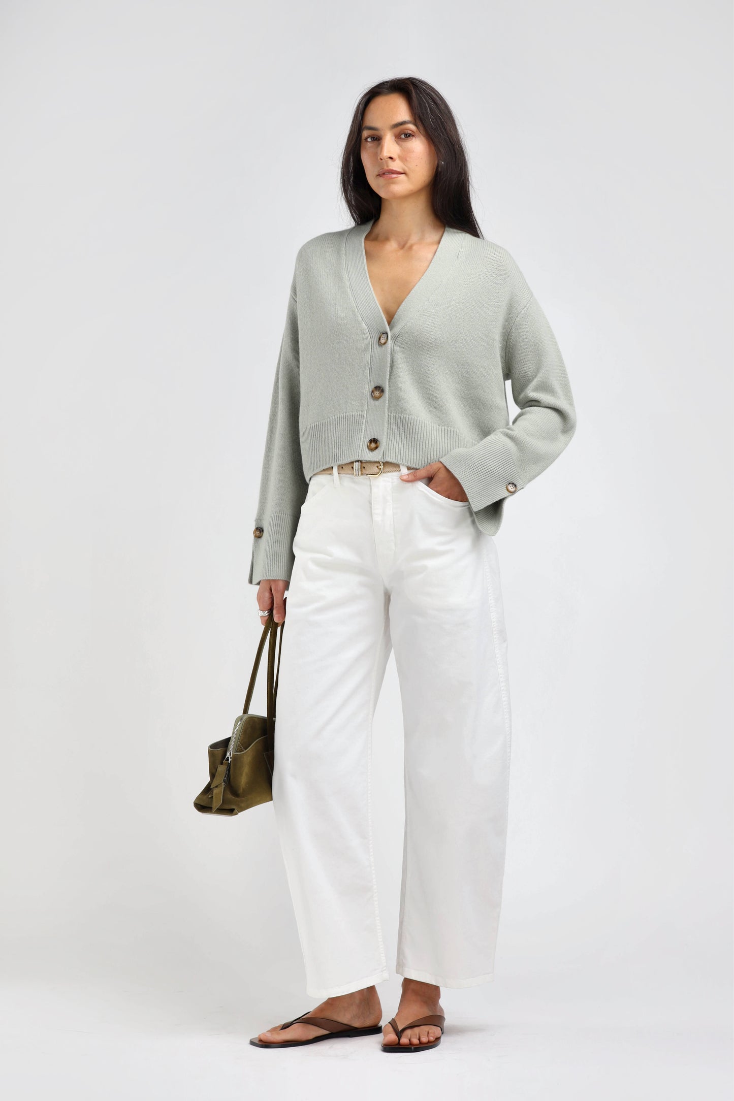 Cardigan Palais in LakeLadneri - Anita Hass