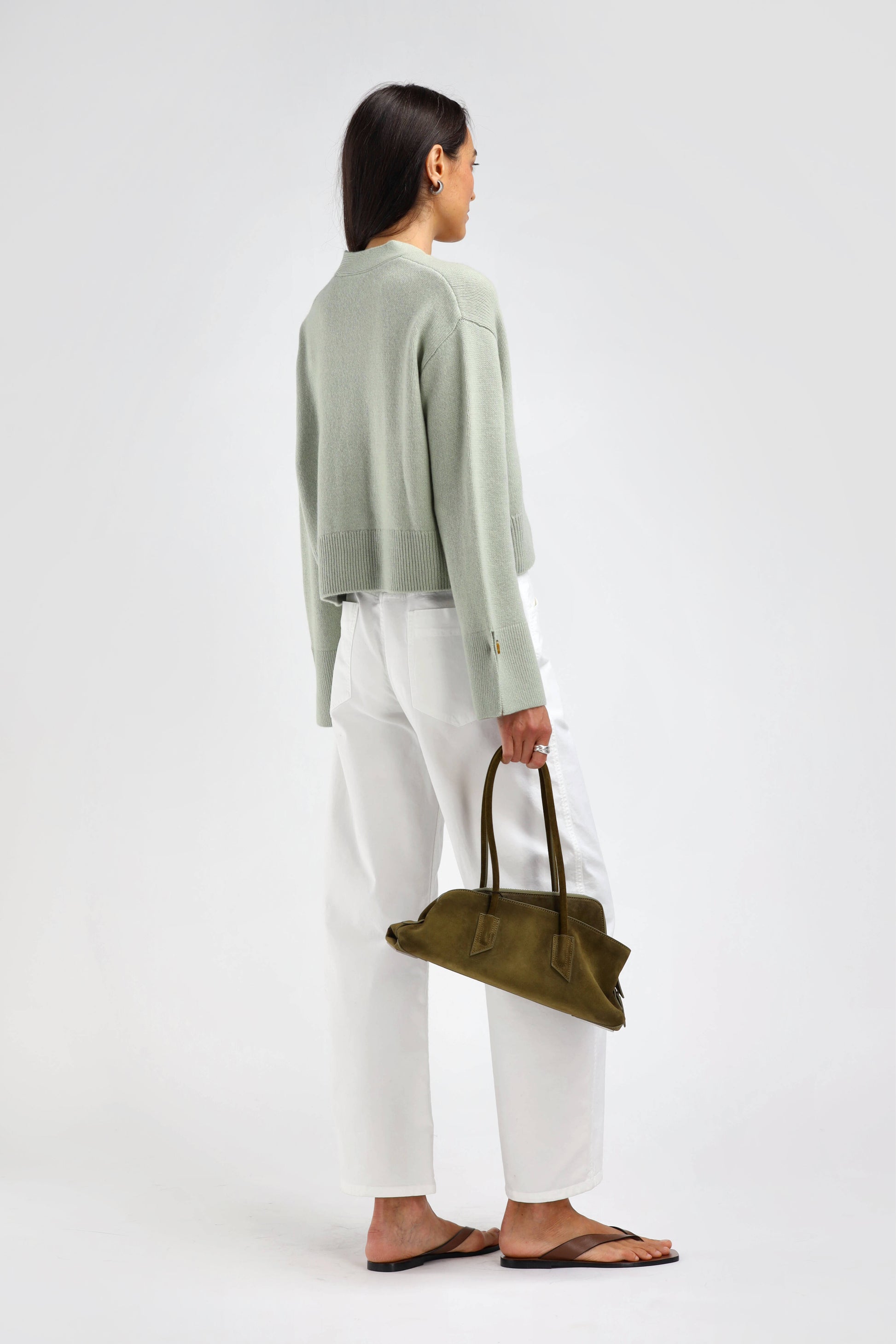 Cardigan Palais in LakeLadneri - Anita Hass