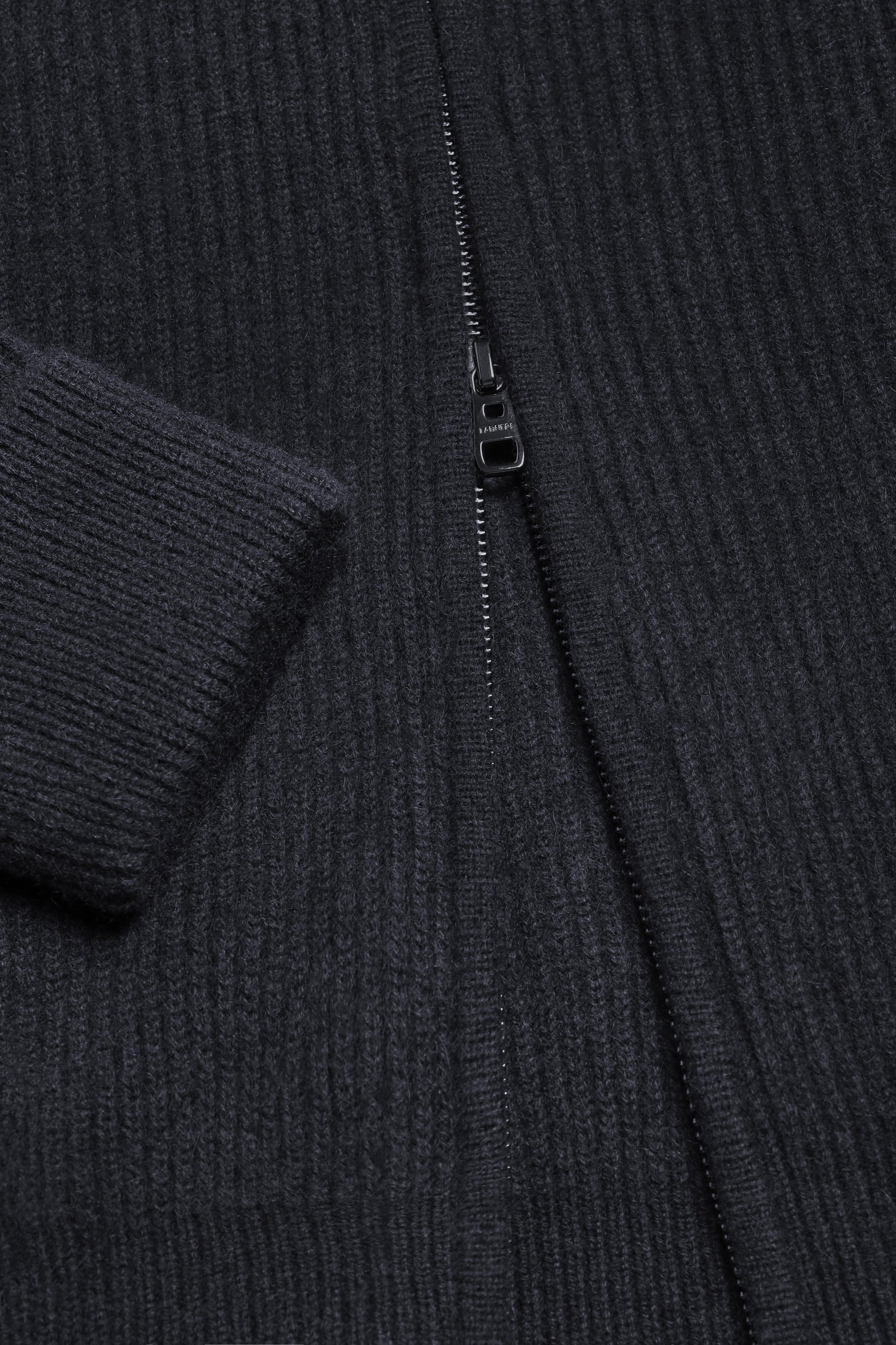 Cardigan Paulie in NavyLadneri Men - Anita Hass