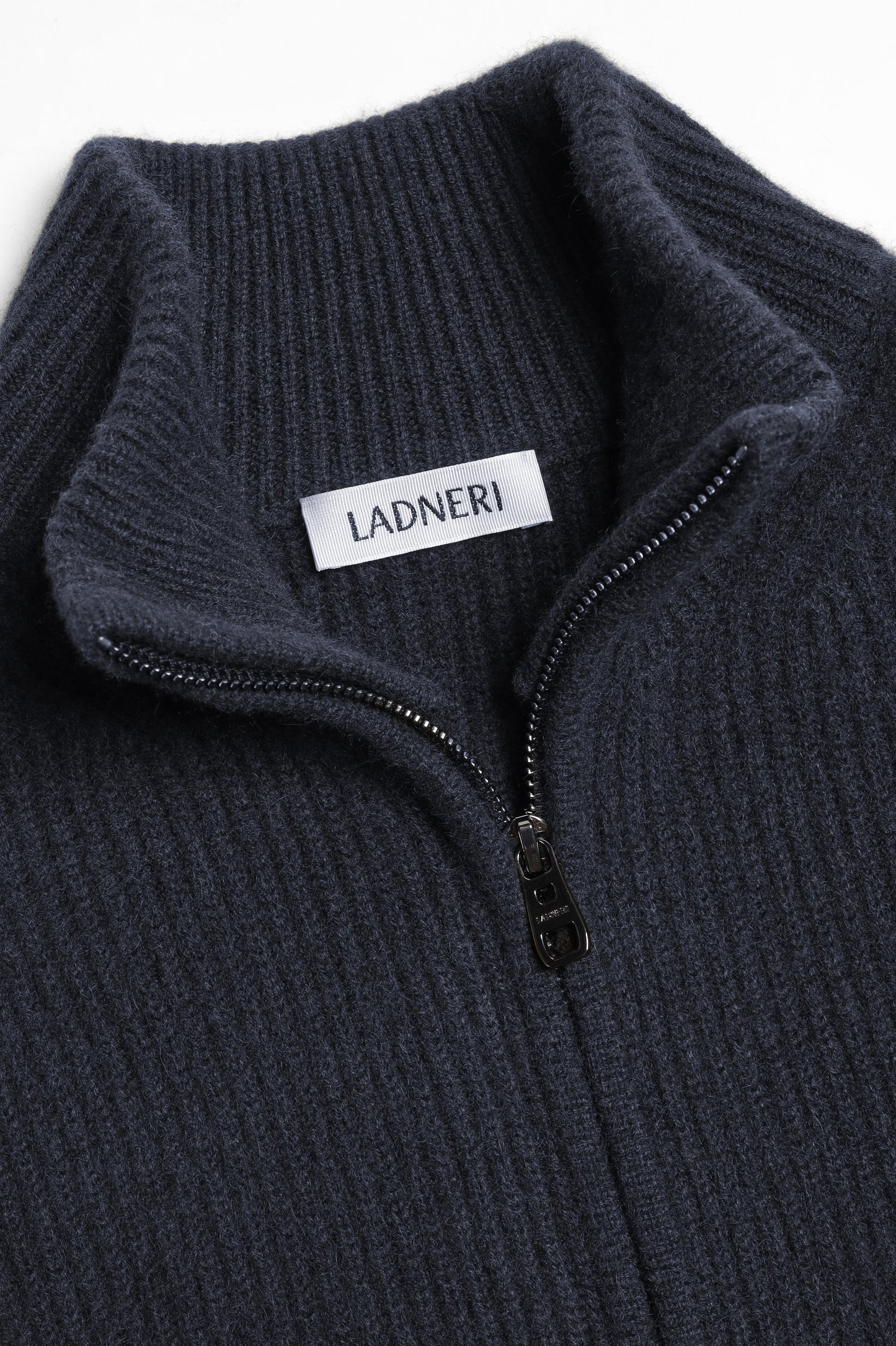 Cardigan Paulie in NavyLadneri Men - Anita Hass