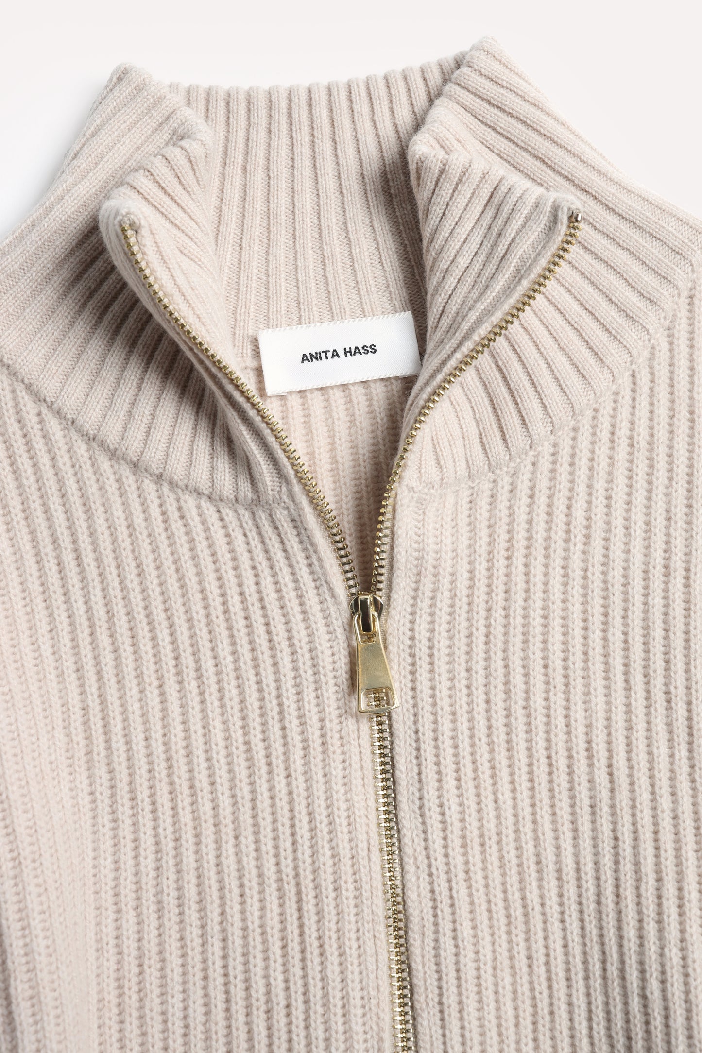 Cardigan Sea Breeze in BeigeAnita Hass - Anita Hass