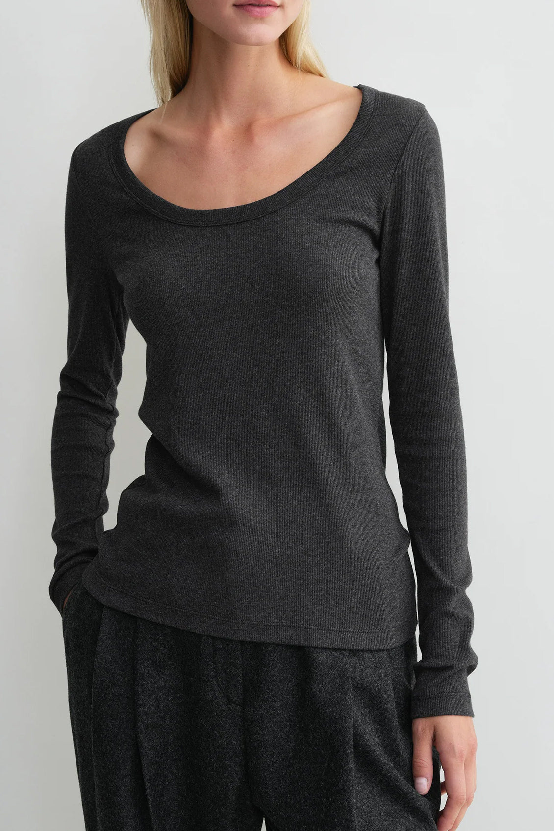 Longsleeve Rib in Charcoal MelangeToteme - Anita Hass