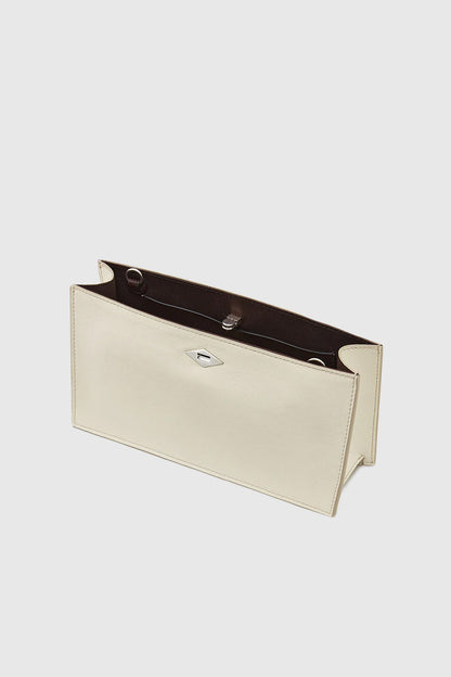 Clutch Ease 28 in White SandMétier - Anita Hass
