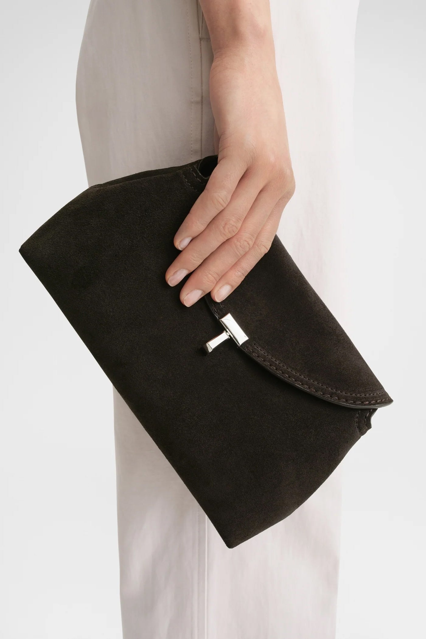 Clutch T-Lock Suede in EspressoToteme - Anita Hass