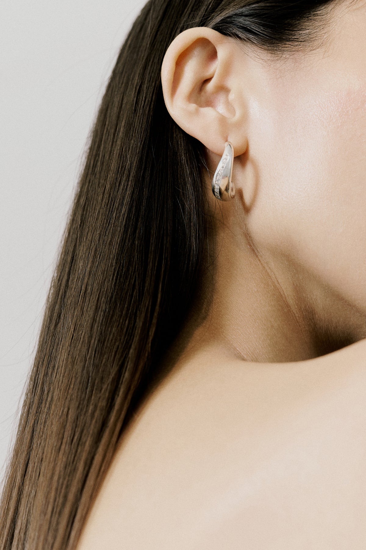 Creolen Curvy Diamonds in SilberLilian von Trapp - Anita Hass