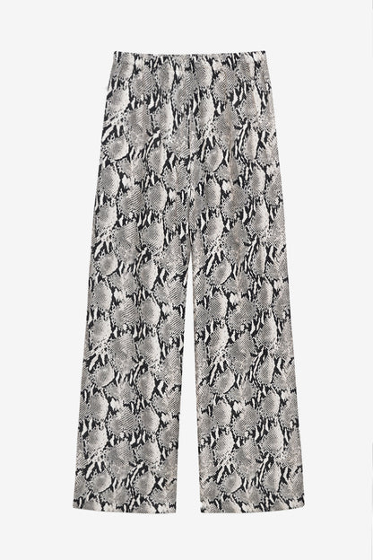 Hose Roslyn in PythonAnine Bing - Anita Hass