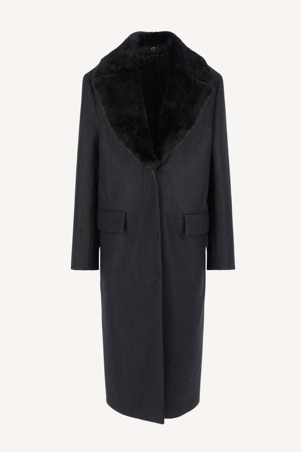 Coat with shearling collar in black